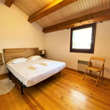 Apartment Duplex En Madame Bourg-Madame